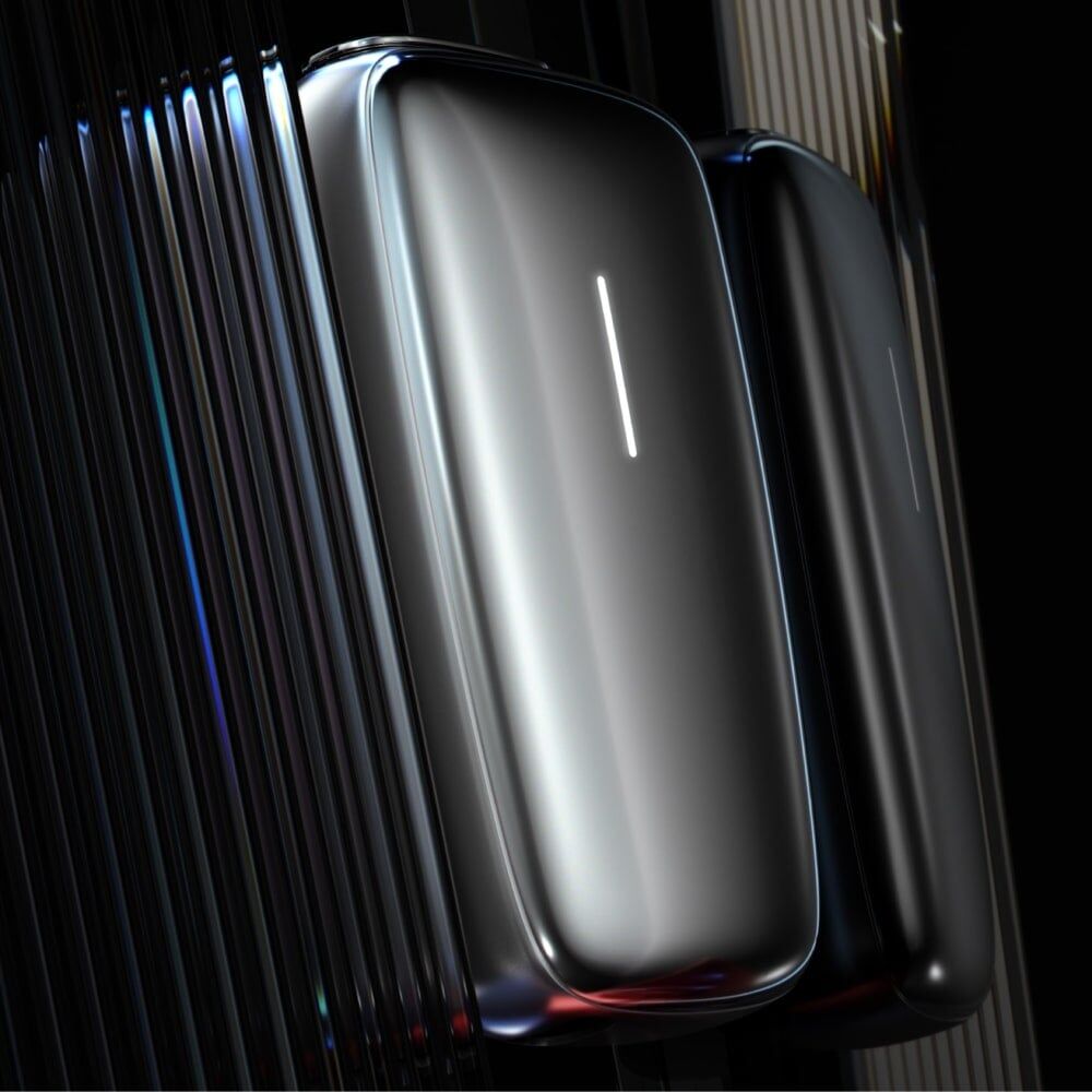 Ploom X Advanced Silver shown against a black background